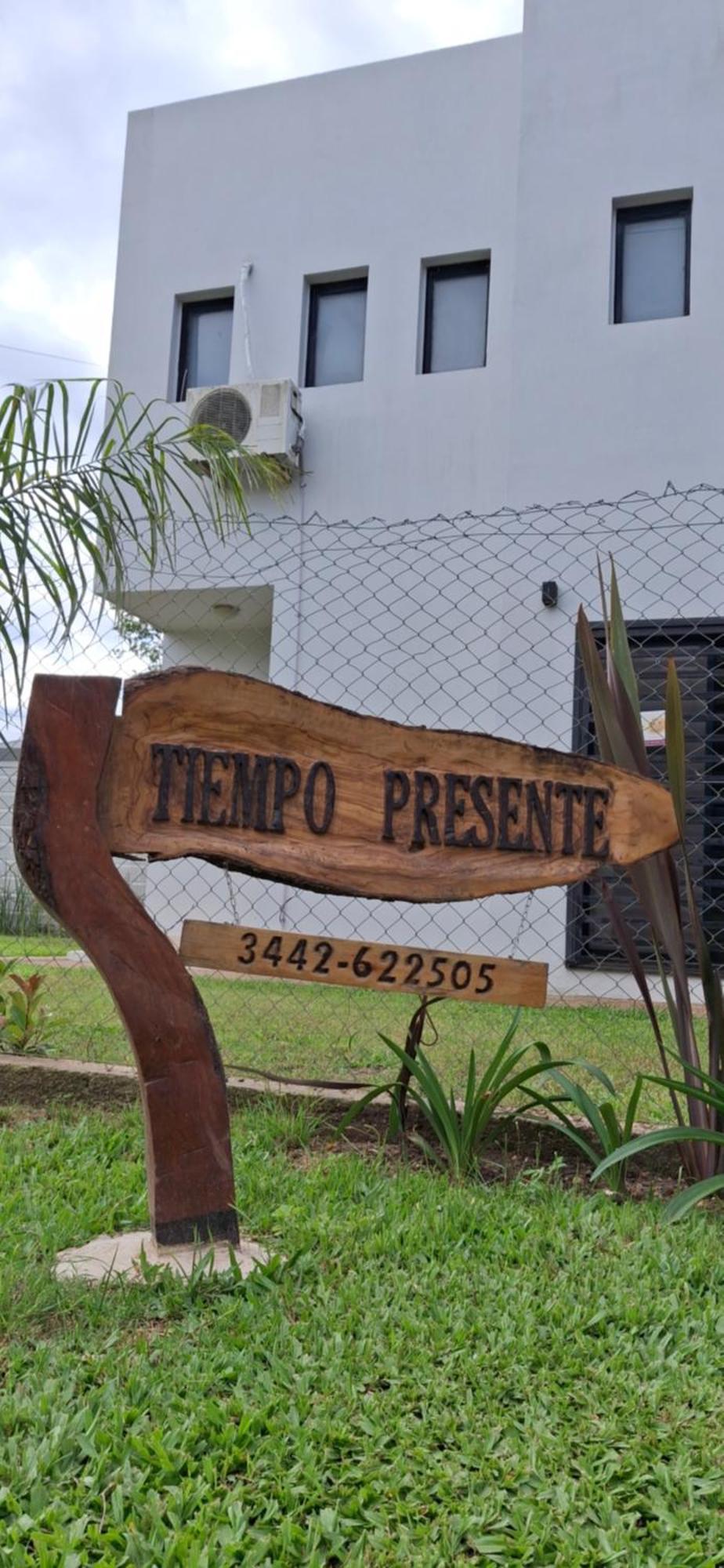Dpto Tiempo Presente Apartment